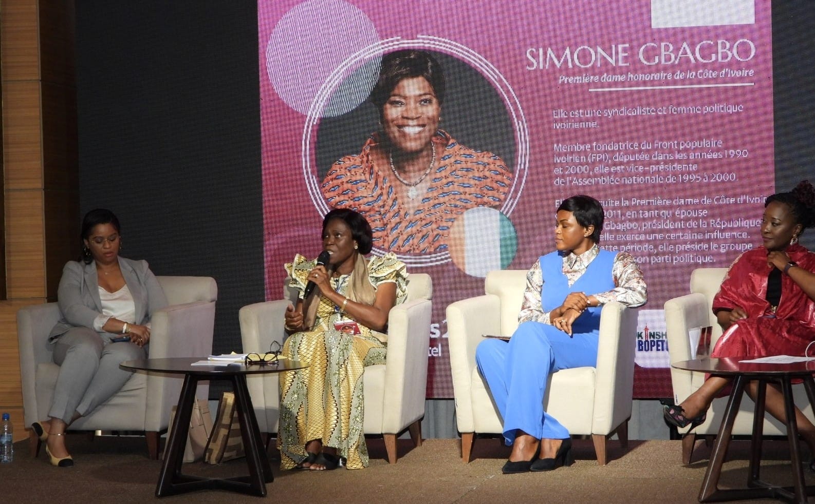 Congo-Kinshasa: Simone Gbagbo face à l’auditoire des femmes entrepreneures