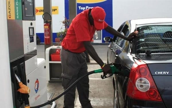 Titrologie 1er février 2023 : revue de la presse ivoirienne : augmentation du prix de l’essence en Côte d’Ivoire, la note est salée