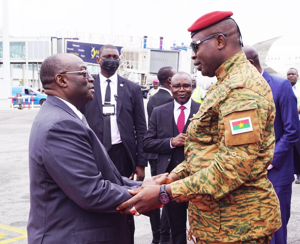 Arrivée de Paul-Henri Damiba, le Président du Faso à Abidjan