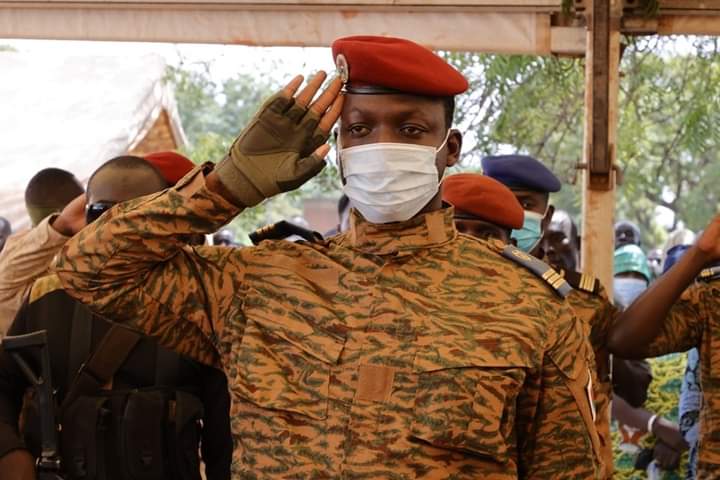 Hommage à 27 soldats tués au Burkina