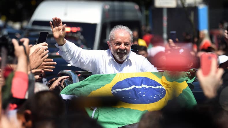 La leçon Lula aux hommes politiques africains: « Pas besoin de coup d’Etat, de verser le sang »