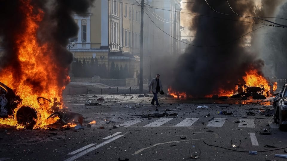 Frappes russes massives en Ukraine