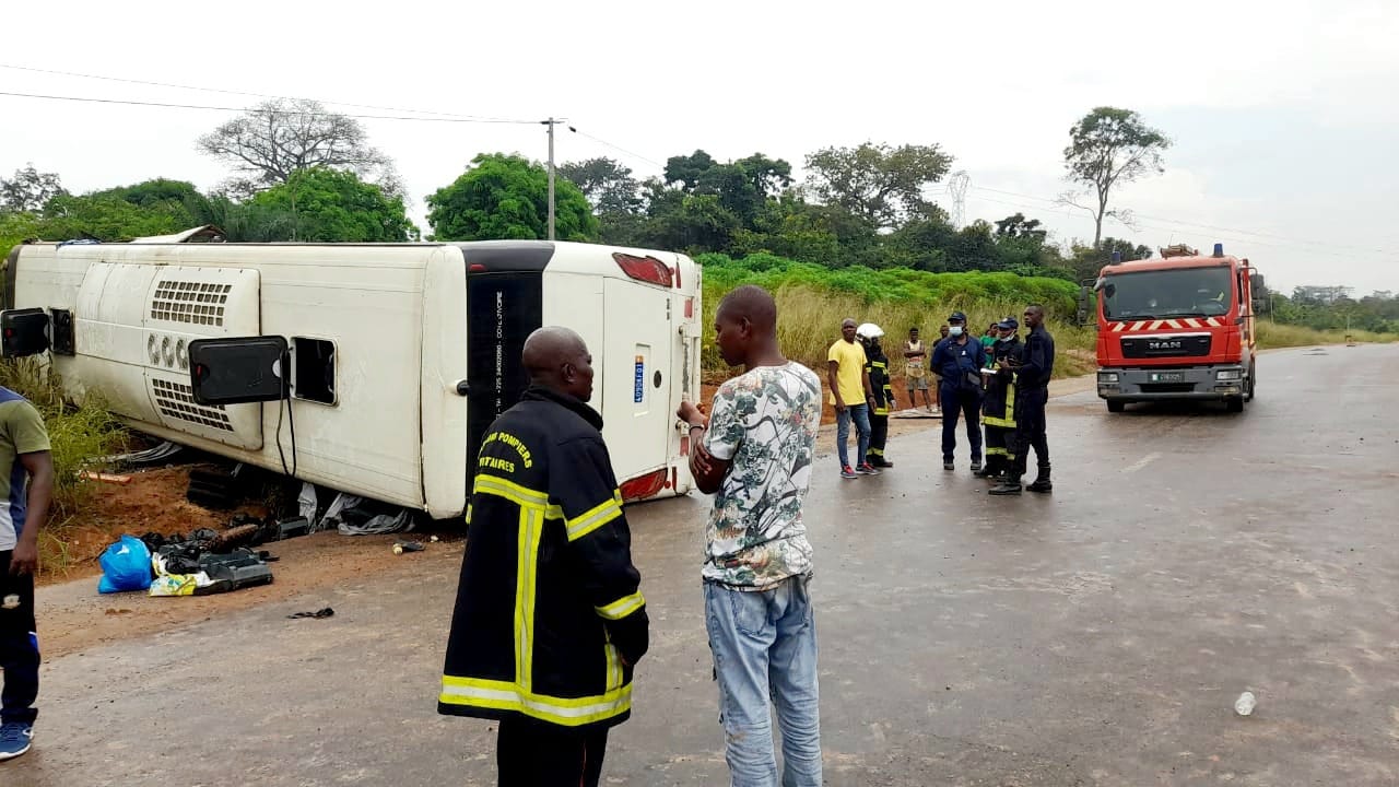 Accident à Toumodi: des coques de cajou provoquent Un carambolage, deux blessés