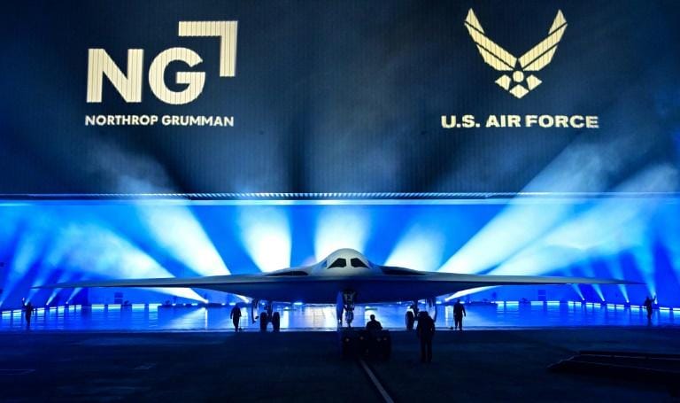 B-21 « Raider » : les Etats-Unis sortent leur nouveau bombardier, capable de conduire des frappes nucléaires de longue portée