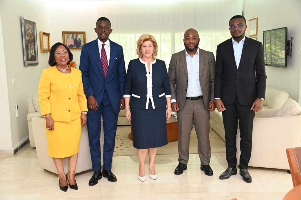 SIMA 2022 à Abidjan: Dominique Ouattara reçoit Mamby Diomandé