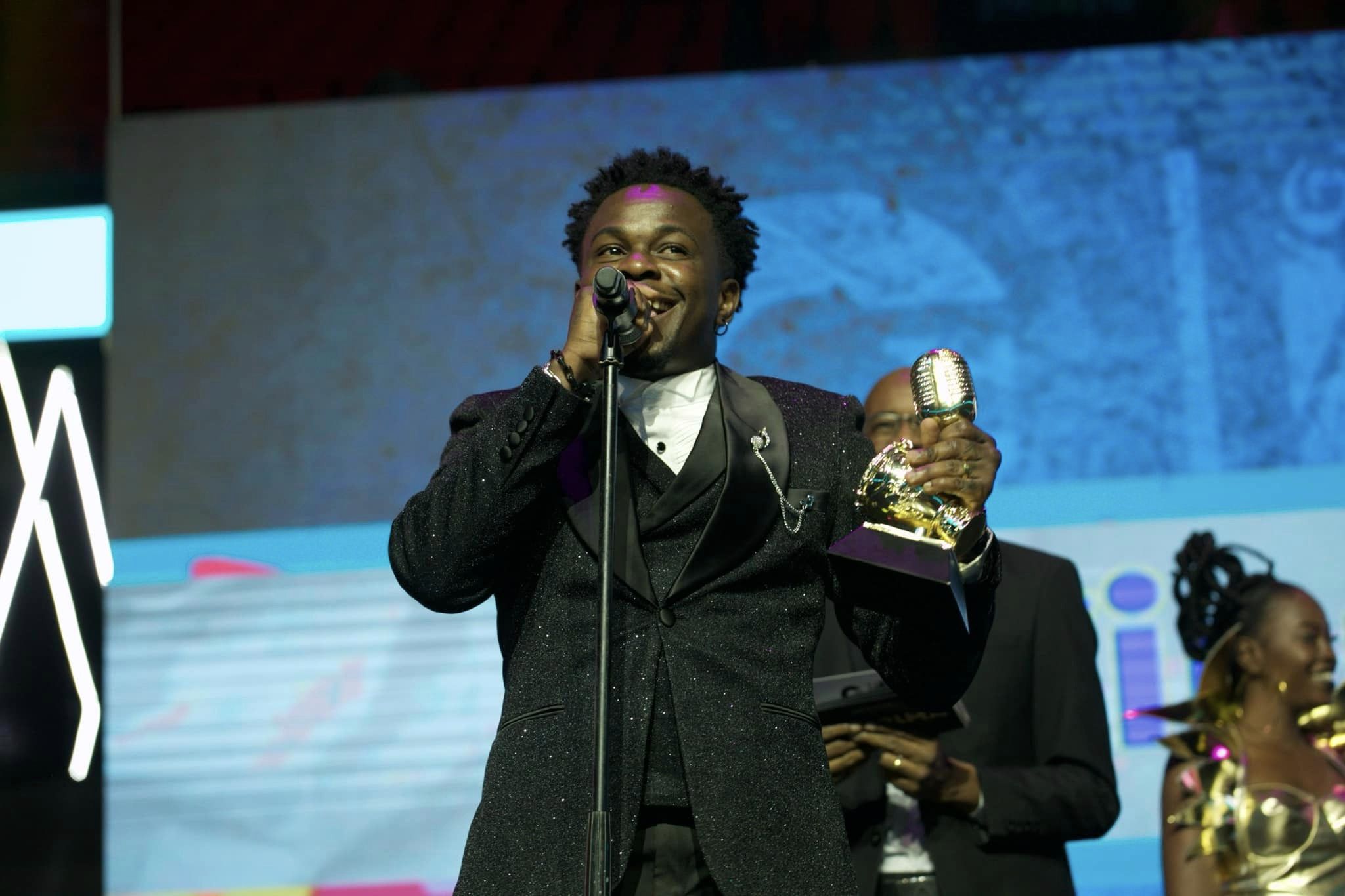 Le chanteur ivoirien, Didi B