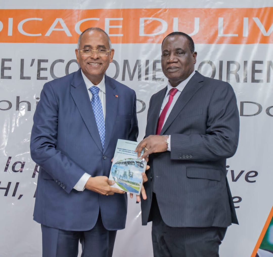 « La transformation structurelle de l’économie ivoirienne »: Patrick Achi sous le charme du dernier livre d’Ahoua N’doli Théophile
