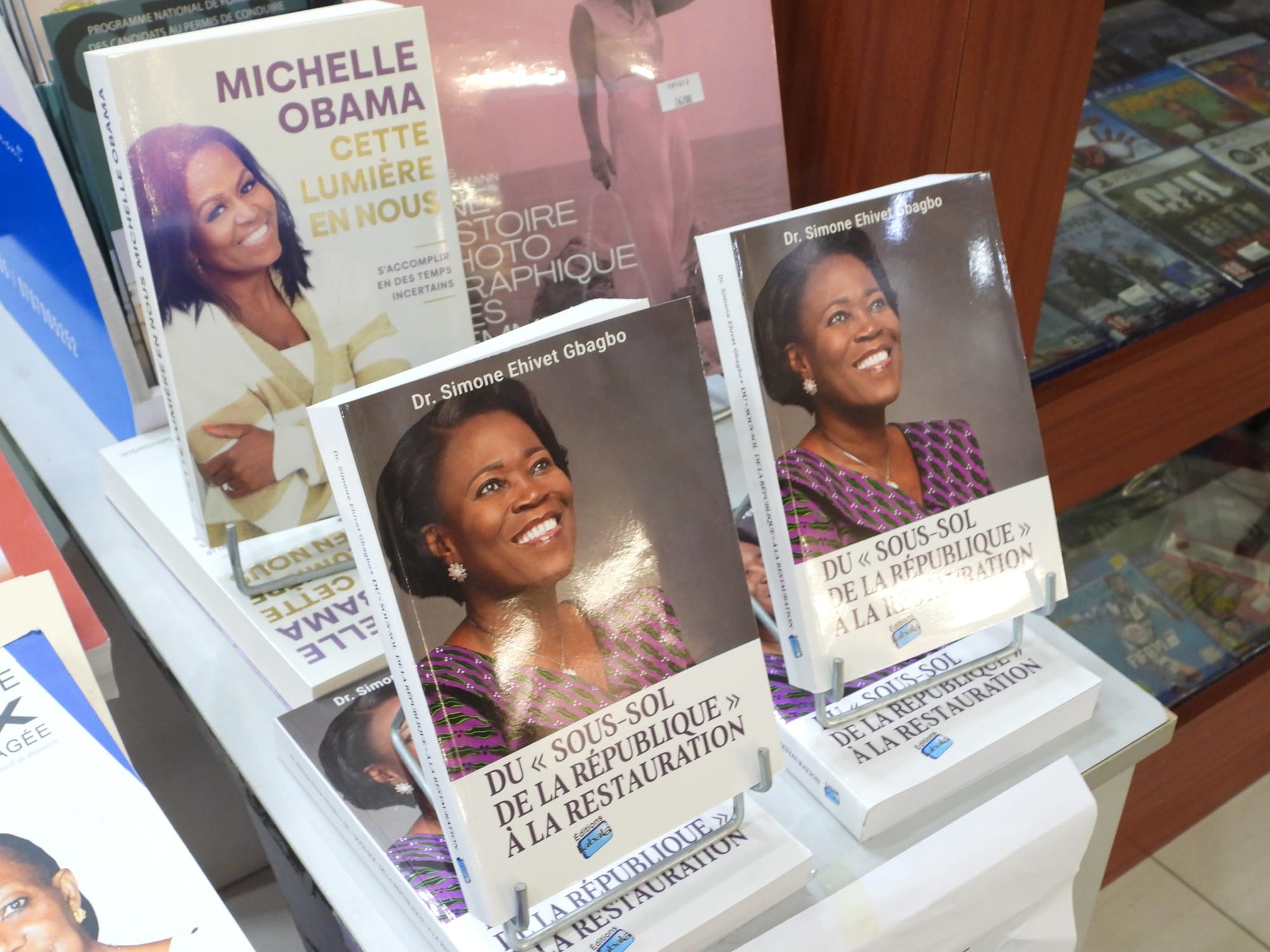 Simone Gbagbo sort le livre du « Sous-sol de la République »