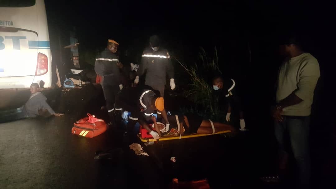 Grave accident sur l’axe Dabou – Grand-Lahou: collision entre un car de transport et un camion, 36 victimes