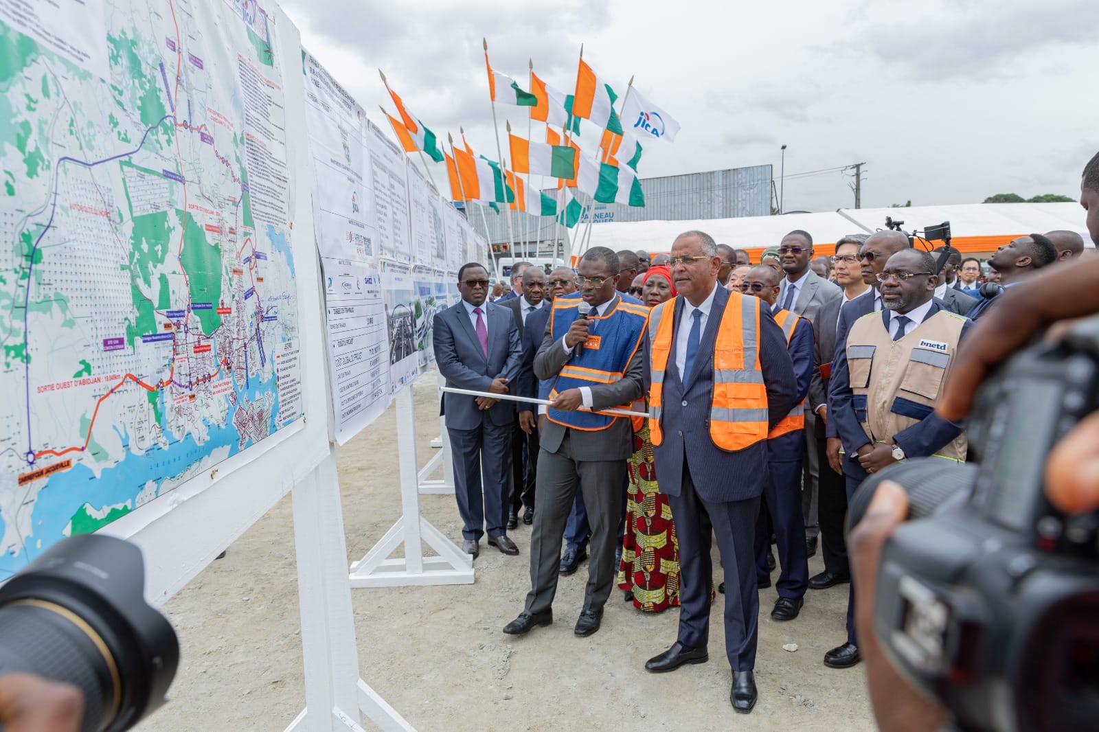 Echangeurs Ecole de Police, Riviera 3 et Riviera Palmeraie: 33 mois pour construire les 3 nouveaux échangeurs d’Abidjan