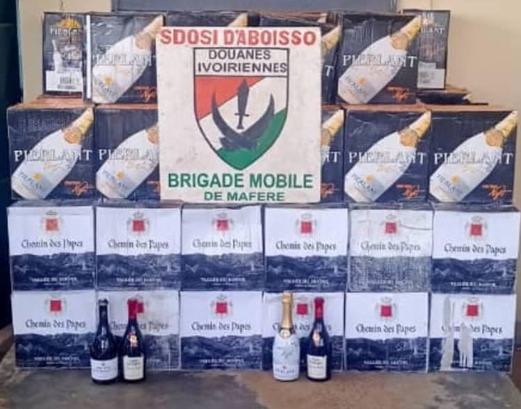 Côte d’Ivoire : saisie de 726 bouteilles de vin sur l’axe Noé-Aboisso par la Brigade mobile de Maferé