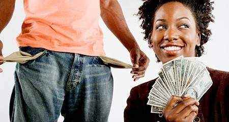 Les dilemmes de l’amour à Abidjan : Quel rôle l’argent joue-t-il dans les relations amoureuses ?
