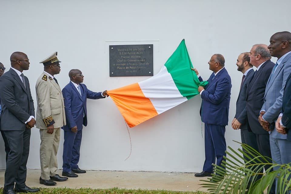 Côte d’Ivoire: la 1ère usine de traitement d’eau potable en surface inaugurée dans la Mé