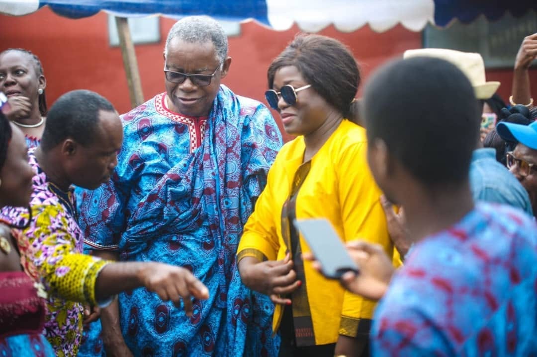 Mairie d’Agboville: Fleur Aké M’Bo Esther communie avec la communauté atchan de la ville