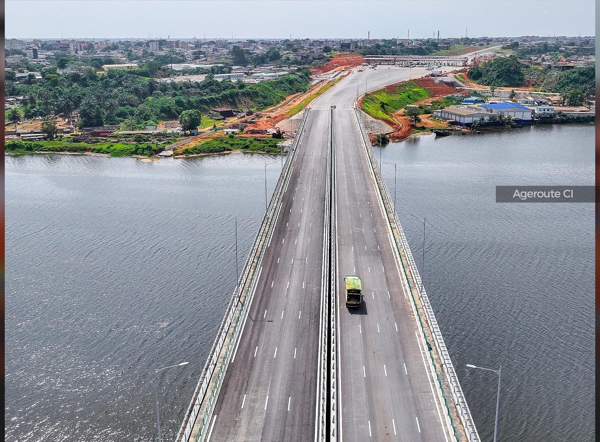 Première phase du 4e pont d'Abidjan © Crédit Photo Sercom Primature