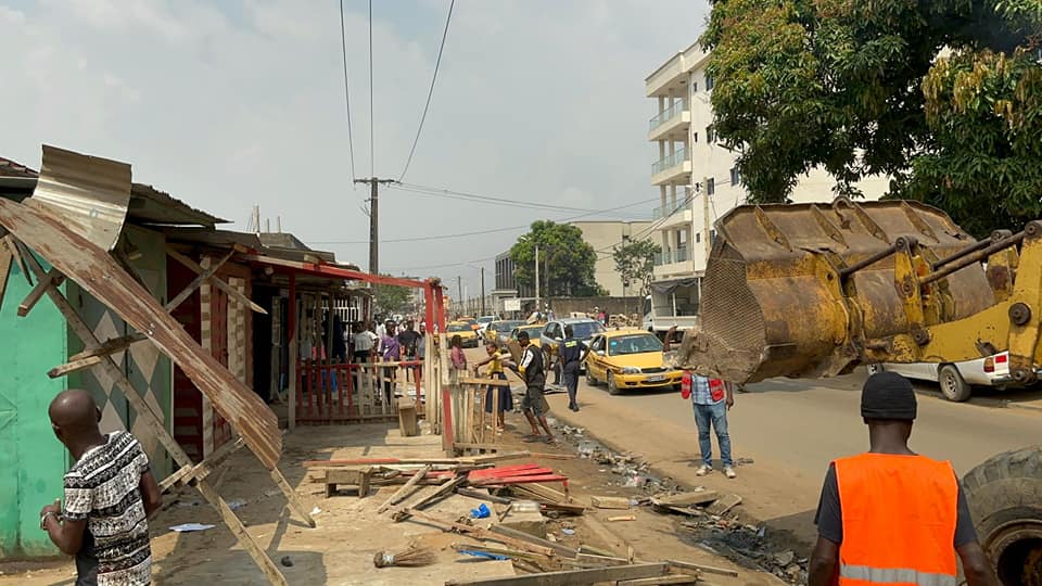 Abobo : déguerpissement des voies gendarmerie – Pharmacie Matene – BC, Samaké – Abobo-Baoulé – Belle ville, Biabou