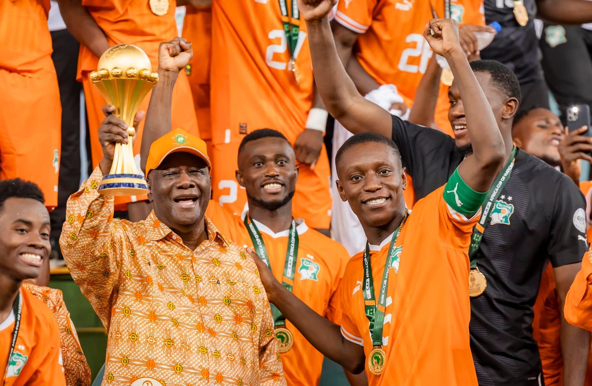 CAN 2023 : Ouattara offre à chaque joueur des Éléphants une villa et 50 millions FCFA