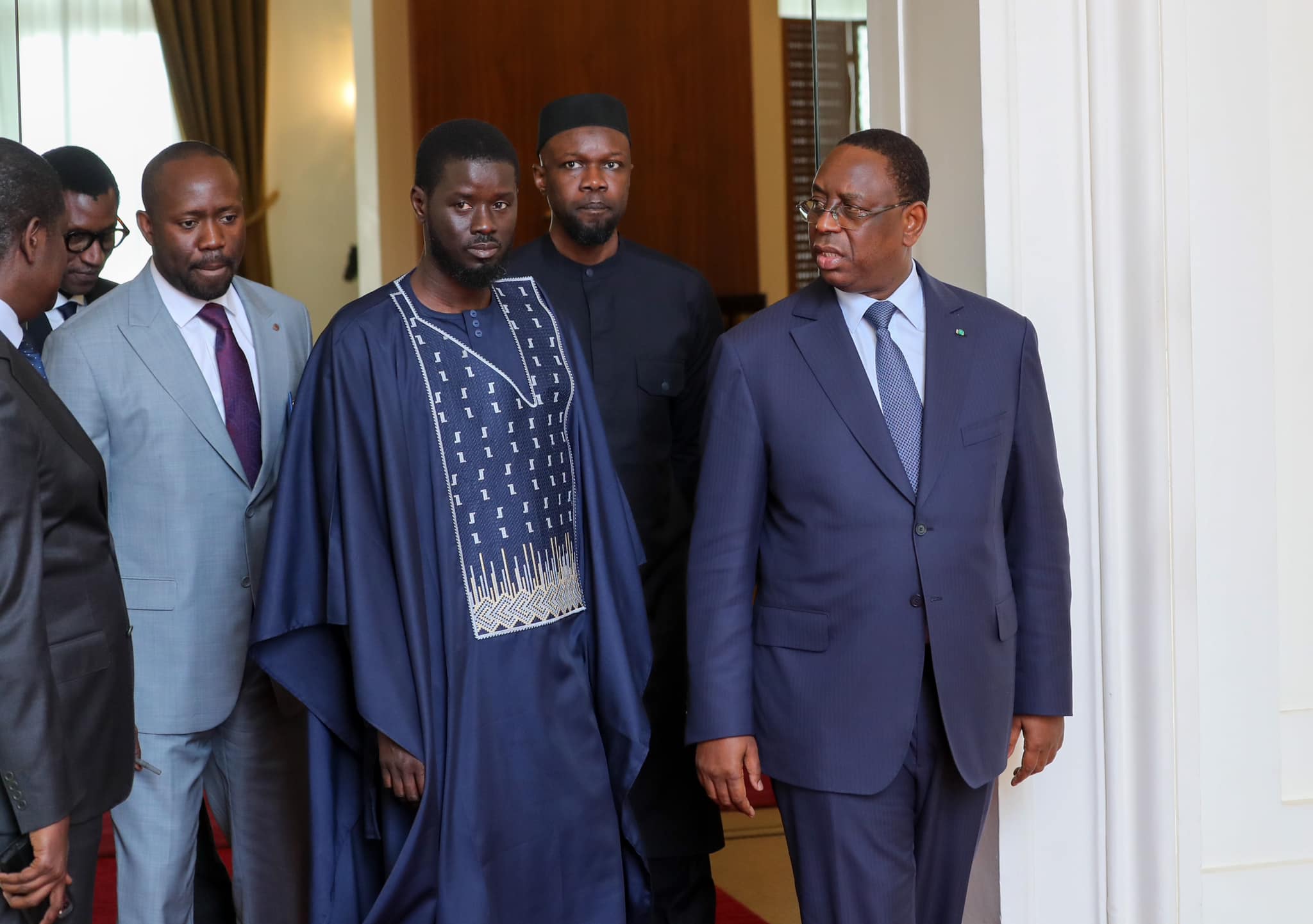 Macky Sall a reçu son successeur, le Président Bassirou Diomaye Faye, ce jeudi 28 mars 202