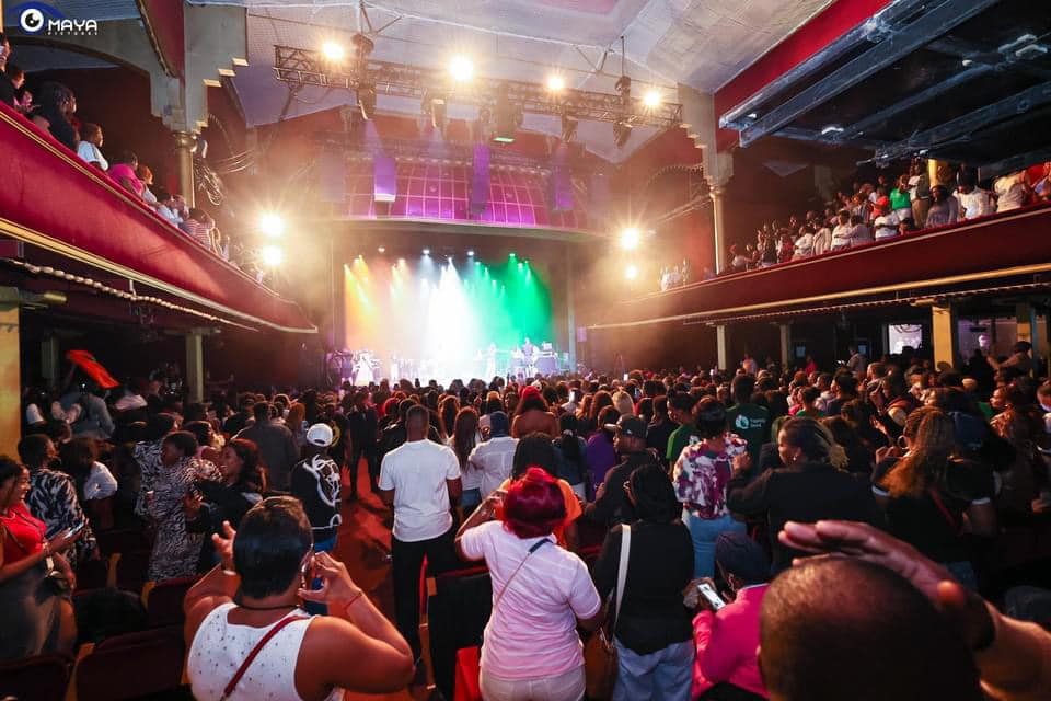 Roseline Layo en concert le samedi 4 mai 2024 au Casino de Paris