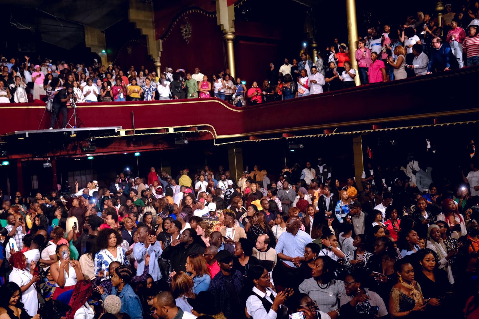 Roseline Layo en concert le samedi 4 mai 2024 au Casino de Paris