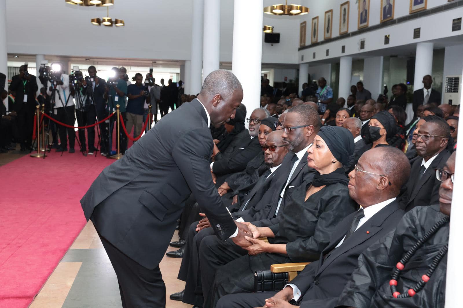 Cérémonie d'hommage de l'Assemblée nationale à Henri Konan Bédié le 24 mai 2024