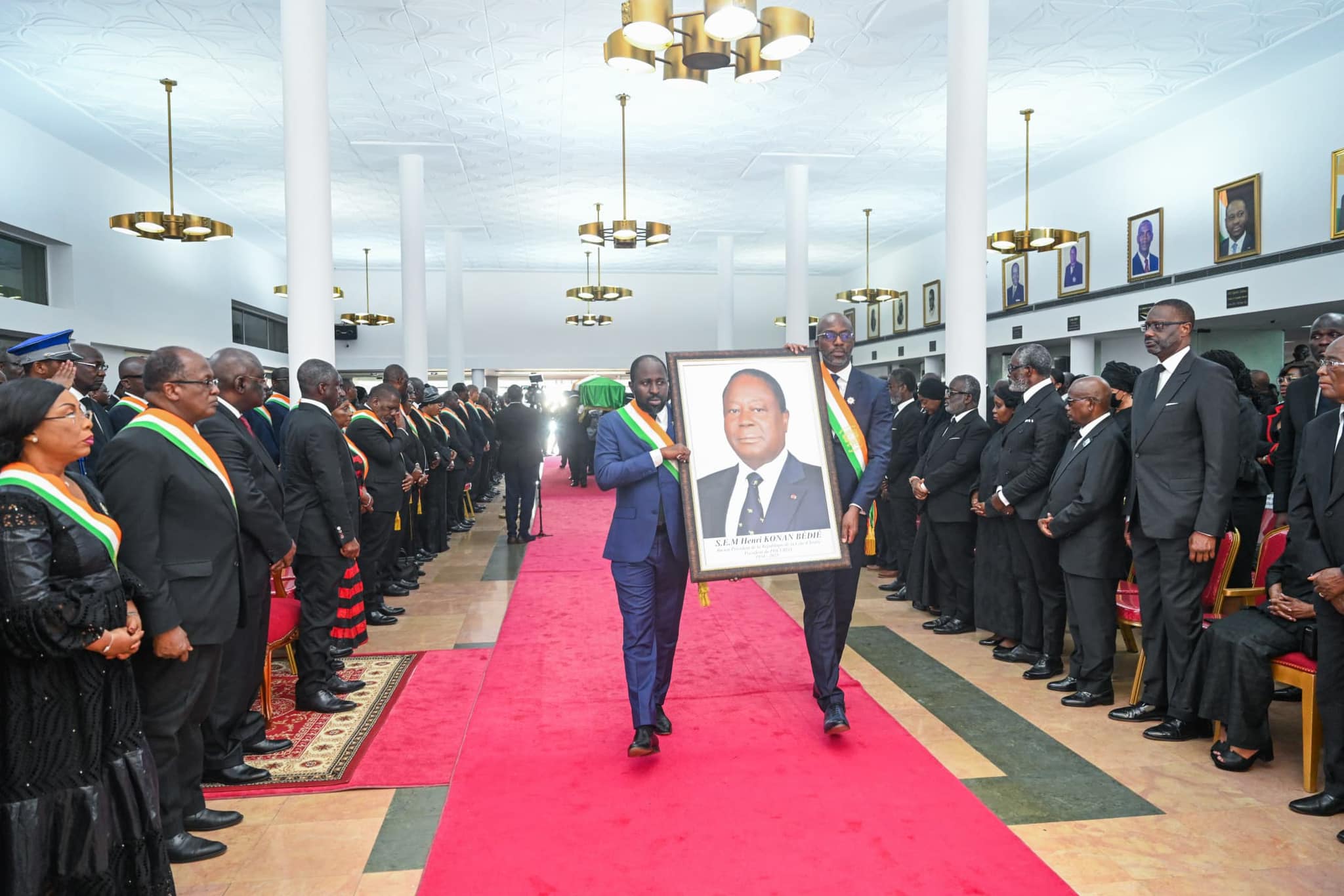 Cérémonie d'hommage de l'Assemblée nationale à Henri Konan Bédié le 24 mai 2024