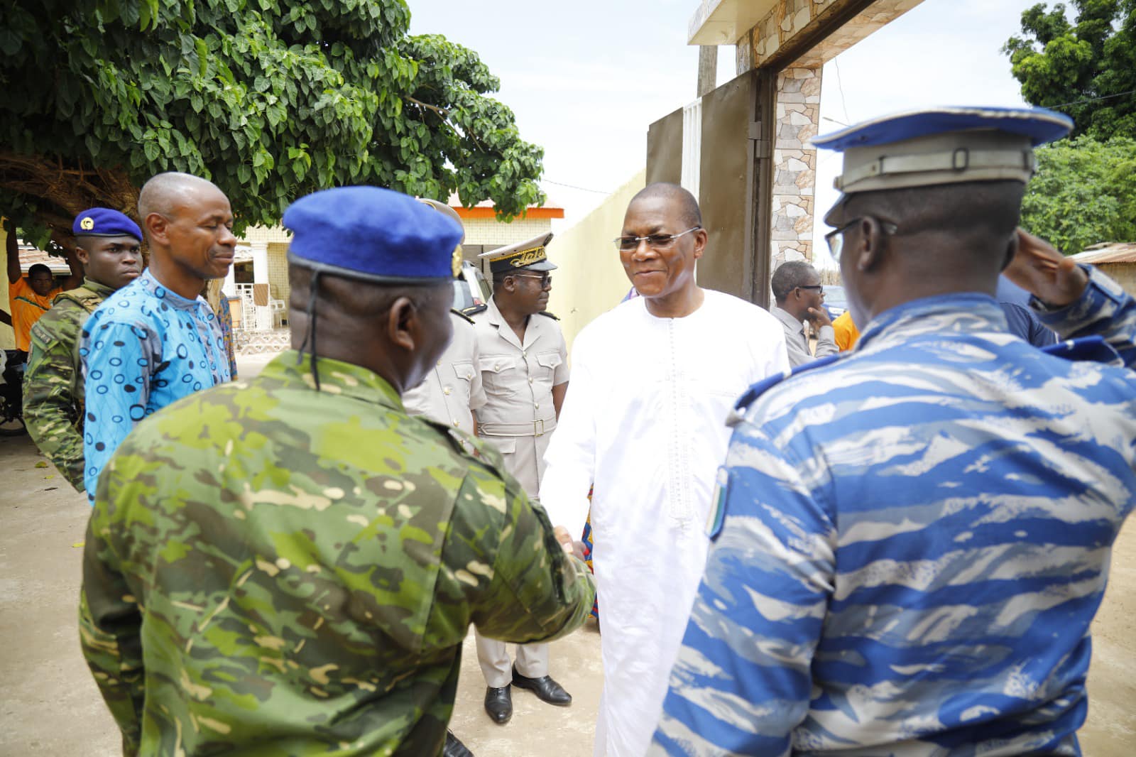 Le Ministre Bruno Nabagné Koné à Gbon, dans le département de Séguéla, suite aux violents affrontements