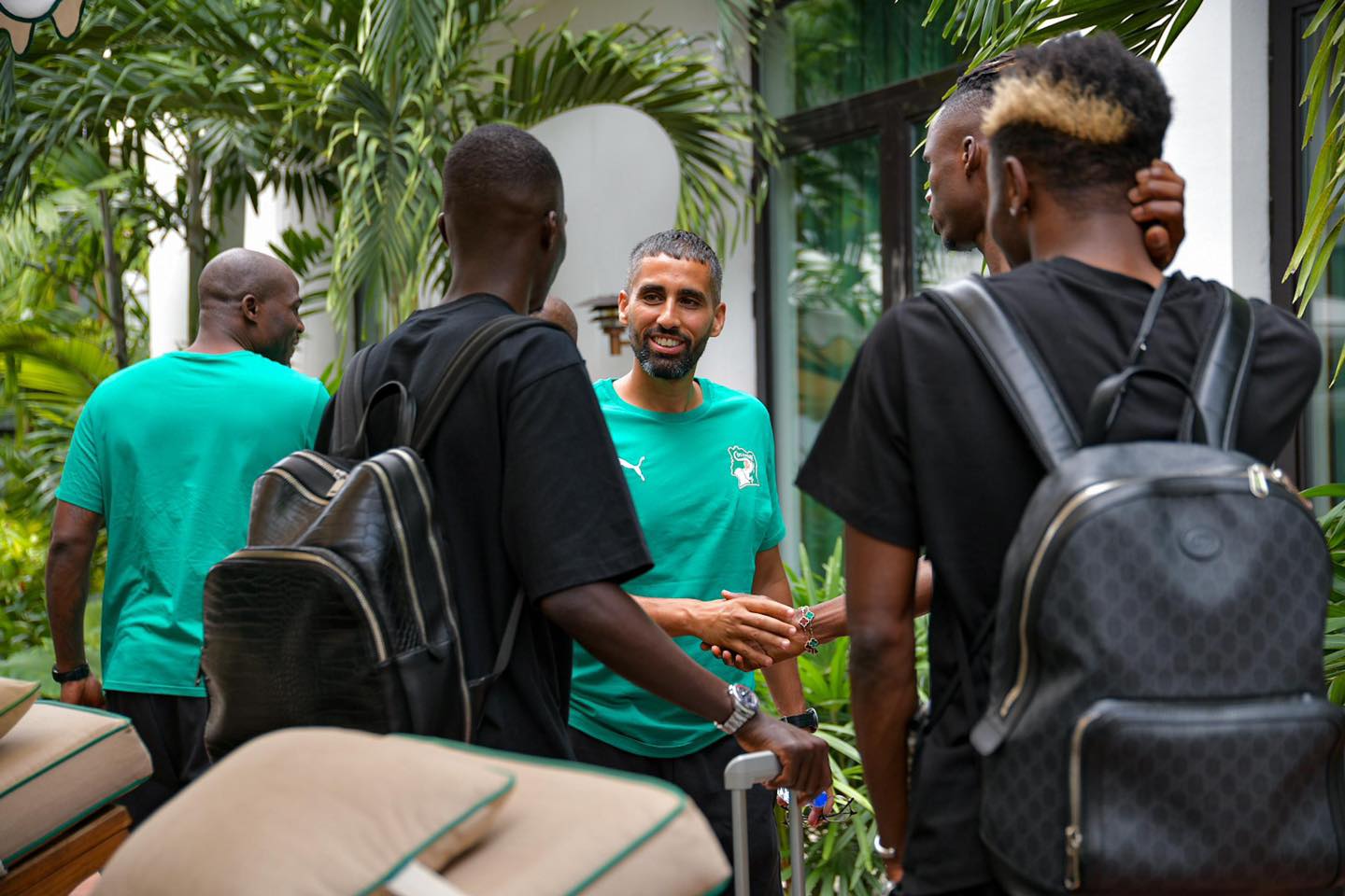 Arrivée des Éléphants de Côte d'Ivoire à leur QG
