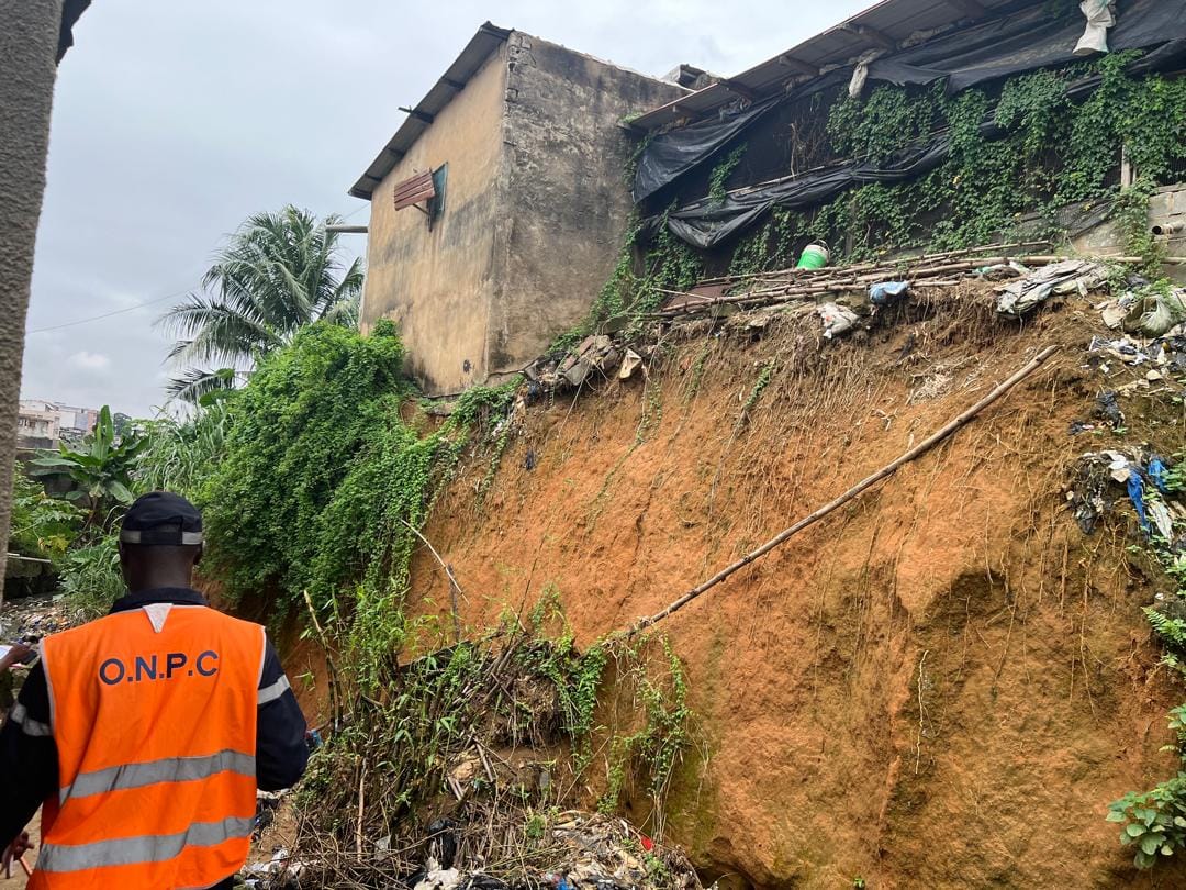 Adjamé face aux inondations et aux effondrements de bâtiments