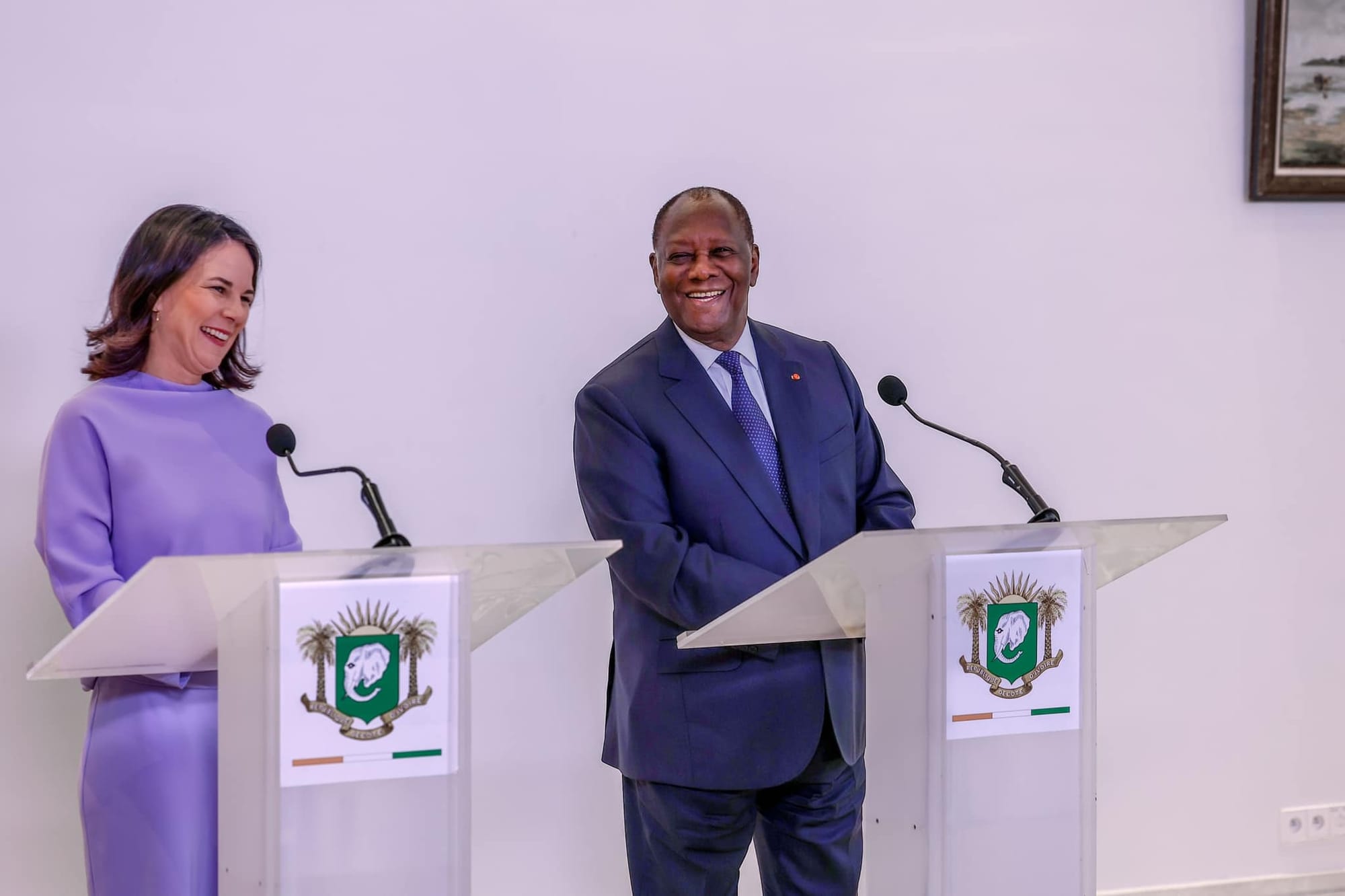 Alassane Ouattara et la Ministre allemande des Affaires Étrangères, Annalena Baerbock, le 16 juillet 2024 à Abidjan
