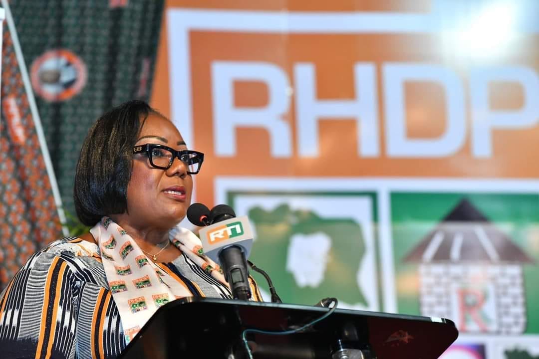 Anne Ouloto lors du lancement de la session nationale de formation des militants du RHDP le 15 juillet 2024