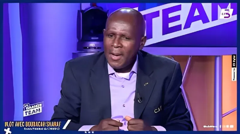 Boubacar Sharaf, ancien arbitre central international