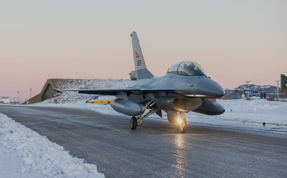 Premiers F-16 norvégiens pour l'Ukraine