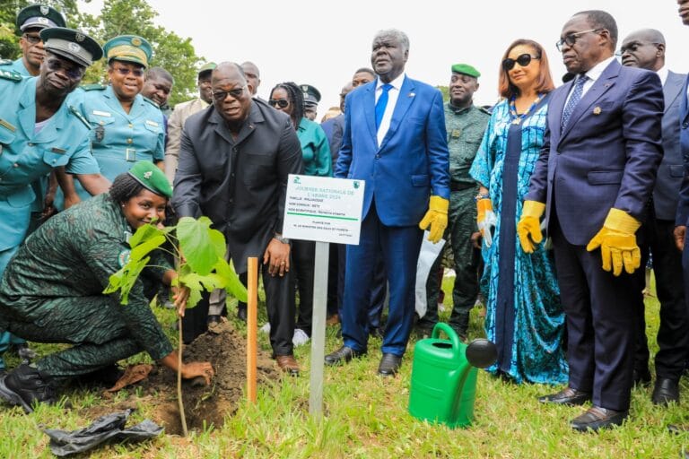 Robert Beugré Mambé lors de la célébration de la Journée nationale de l'arbre 2024