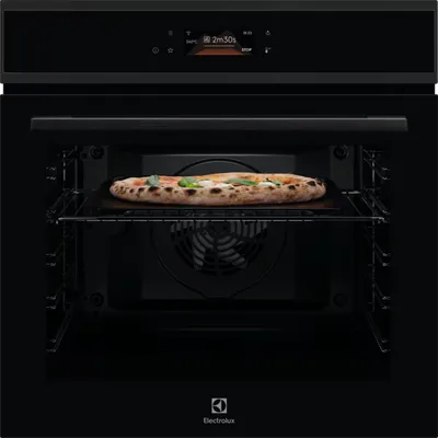 Electrolux PizzaExpert EOX8P18WH: il forno da incasso per chi vuole una pizza più vicina a quella della pizzeria